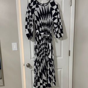 Pleated Black and White Geometric Maxi Dress